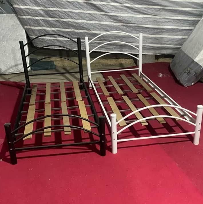تخت یکنفره فلزی مدل شادی 200×90